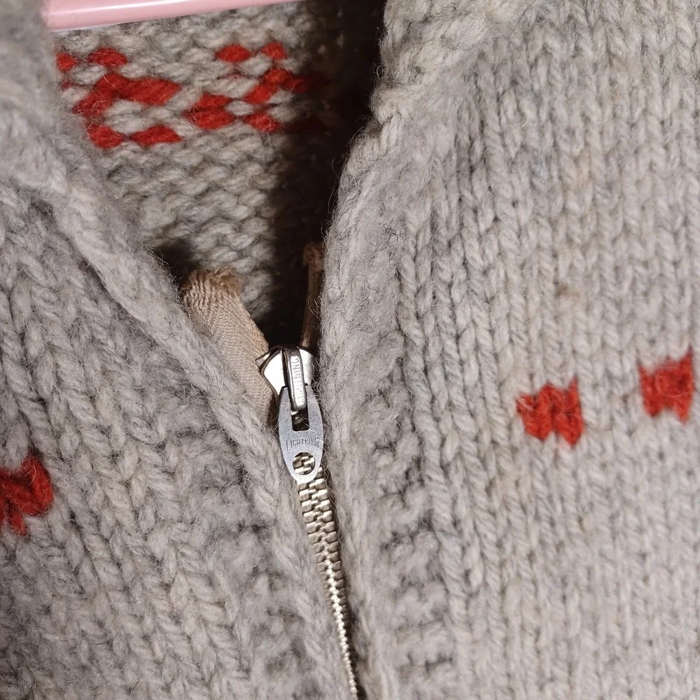 Vintage Handmade Cowichan Mid Century Woven Wool‎ Sweater Shawl Zip Cars Racing